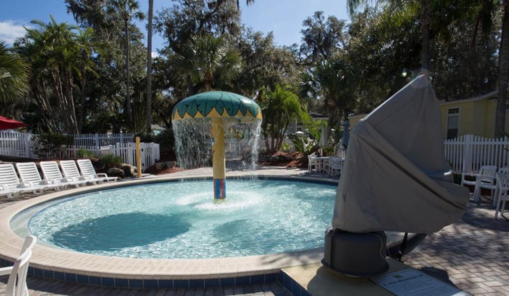 Tropical Palms Premium Two-Bedroom Loft Cottage 77 Orlando Exterior foto